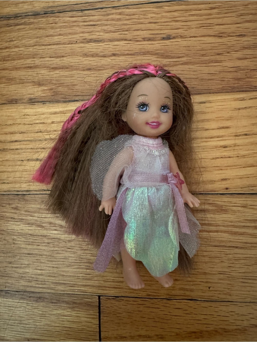 2005 Barbie and the Magic of Pegasus Cloud Princess Kelly Doll Pink Hair!